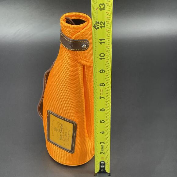 HTF Novelty Veuve Clicquot Event Cloth Tote Bag 14x14.75 Insulated Ice Jacket - Picture 7 of 9